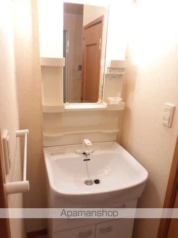 メゾングレイスAの内装写真