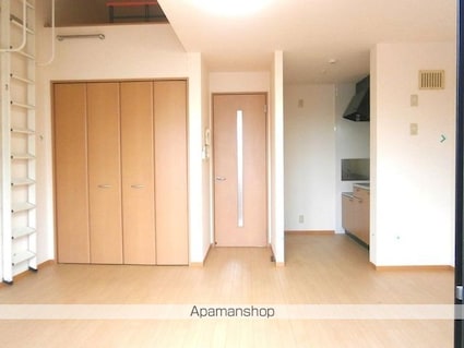 リヴィエール[1R/33.39m2]のリビング・居間