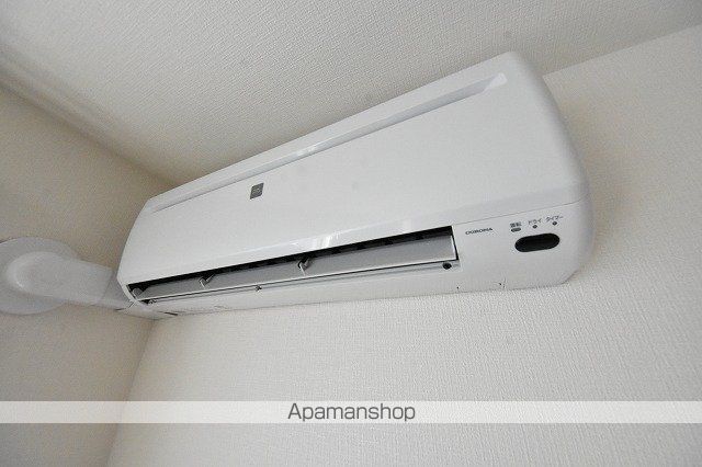 CUNA N23の内装写真