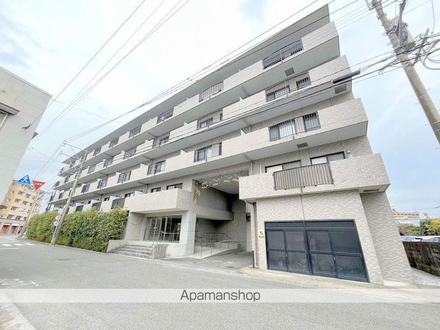 ロイヤル末広の外観写真