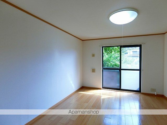 シャルマンコート広沢 Dの内装写真