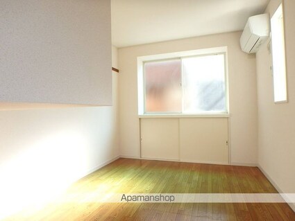 東京都狛江市西野川４丁目[1R/16m2]のリビング・居間