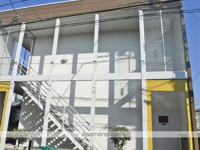 レオパレス境川親水公園の外観写真