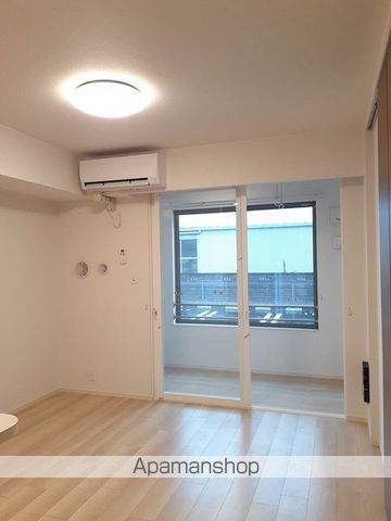 カメリアIIの内装写真