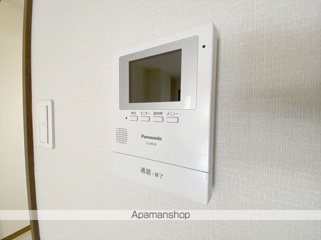 コンフォース亀山IIの内装写真