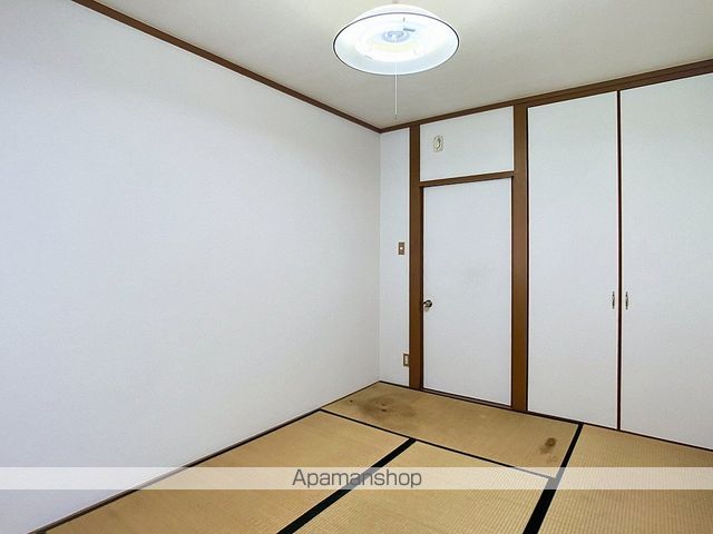 ペルシェ野々市IIIの内装写真