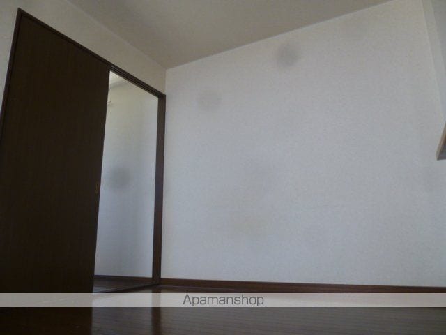 メイプルハイツIIの内装写真