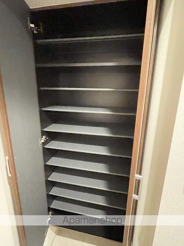 スプランディッド難波IIIの内装写真