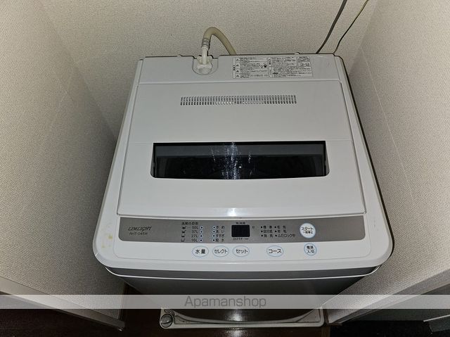 レオパレスフローラ夷山の内装写真