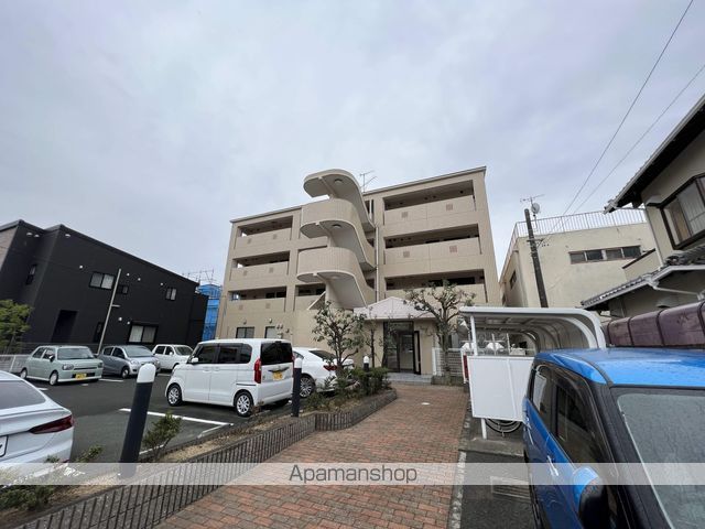 ユトリロ将監町の外観写真
