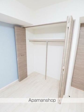 レジディア西小山の内装写真