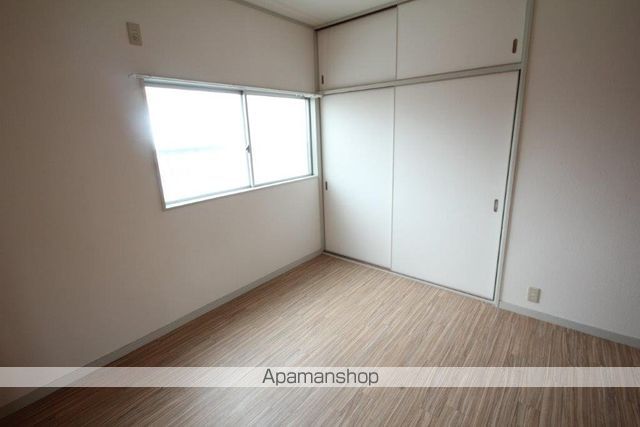 アイランド岡町の内装写真