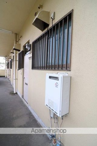 サニーハイツの玄関写真