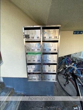 大森サンハイム[3LDK/57.6m2]の共用部