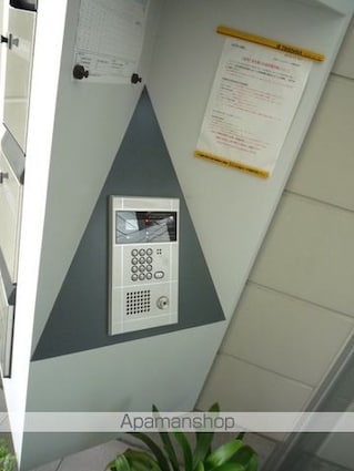 オークヴィラ[1LDK/40.9m2]の共用部1