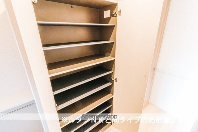 鹿黒アパート Eの内装写真