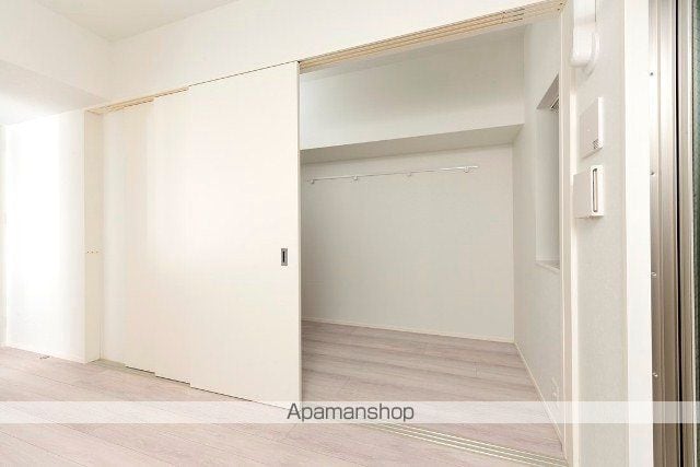 エンクレストベイ天神東IIの内装写真