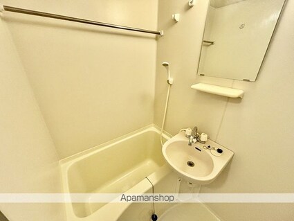 レオパレスコンセール[1K/23.18m2]のバス2