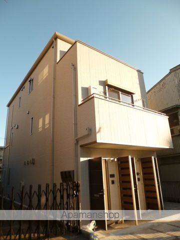 ジュネス久里浜の玄関写真