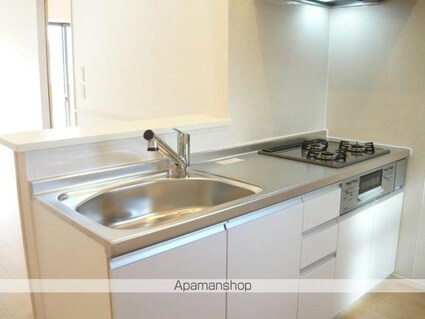 コンフォート　Ｙ[1LDK/53.36m2]のキッチン