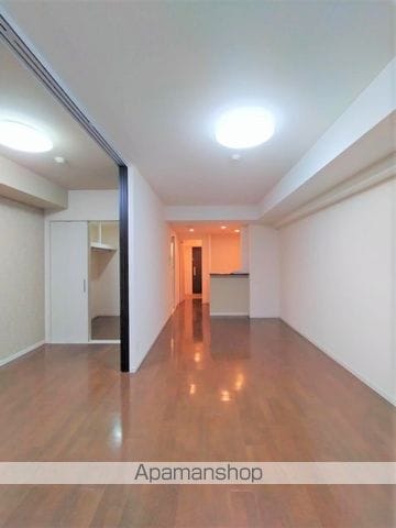 PRIMACLASSEの内装写真