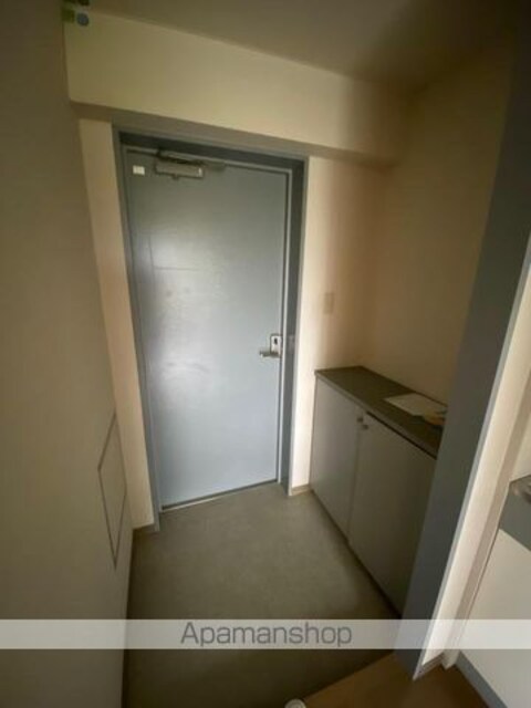 アパルトマン成合[1R/18.88m2]の玄関