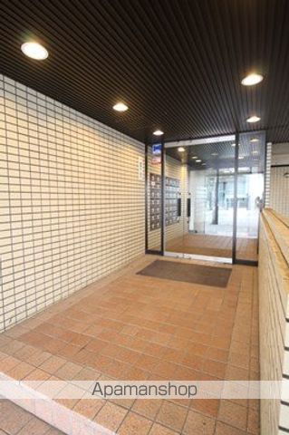 第82松井ビルの玄関写真