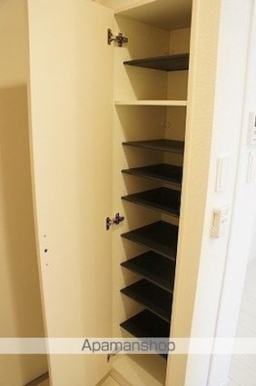 リブリ・シャルマン[1LDK/39.74m2]の内装3