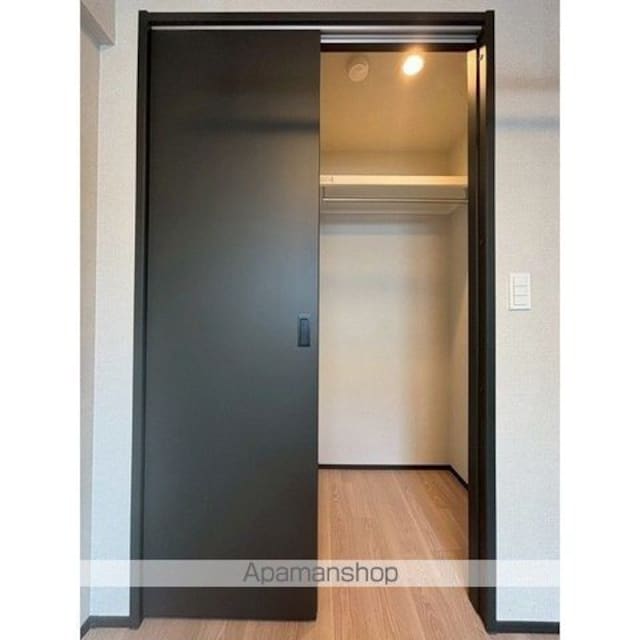 グローリオシェルト四谷坂町[1LDK/30.56m2]の収納