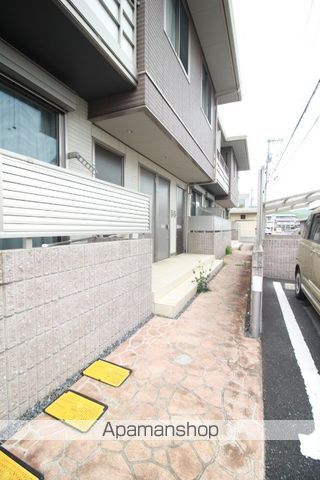 シャーメゾン令和の玄関写真