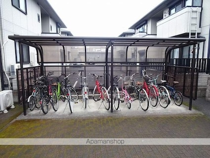 ハイツセリュー　Ⅰ棟[2LDK/52.66m2]の共用部2