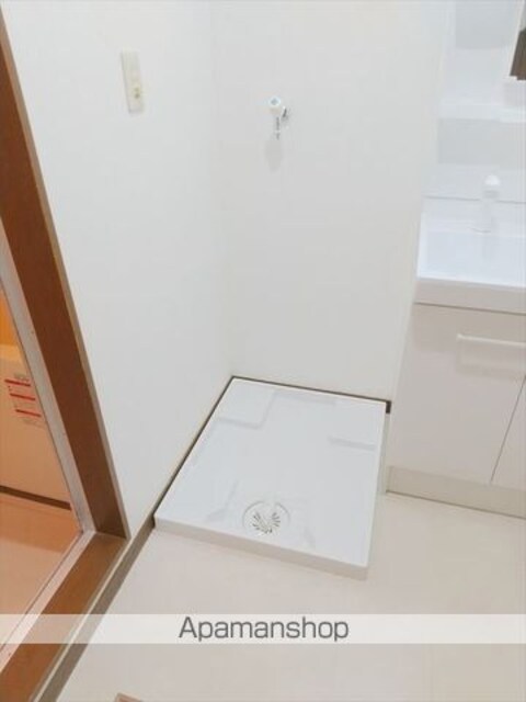 和歌山県和歌山市吹上４丁目[2LDK/65.03m2]の内装2