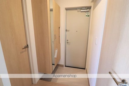 リライズ東雲[1R/30.3m2]の玄関