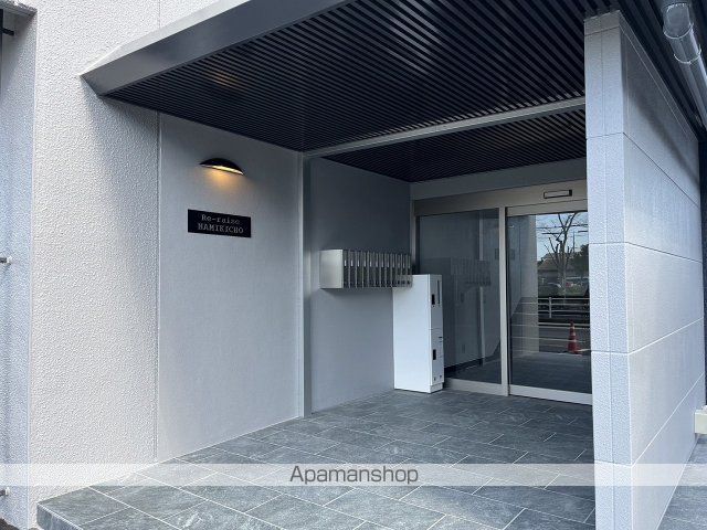 リレイズ並木町の玄関写真