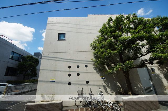FRESCA神宮前の外観写真