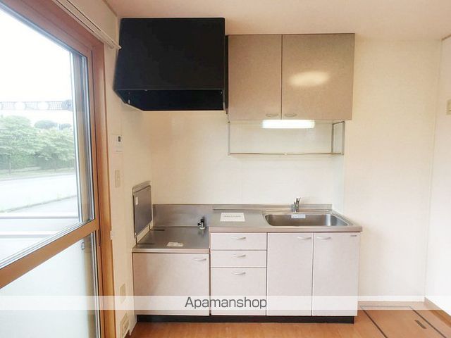 グリーンパーク木村 IIIの内装写真