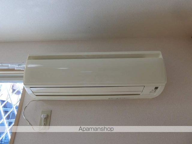 メロニスBの内装写真
