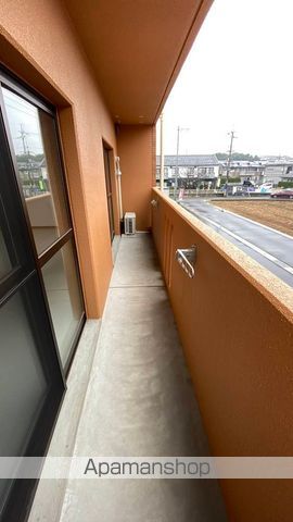 KIARAの内装写真