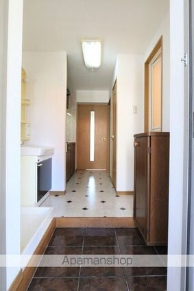 ロイヤルハート[1K/24.42m2]の玄関