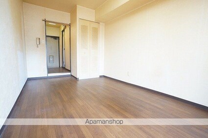 ダイアパレス氷川台[1K/19.42m2]のリビング・居間2