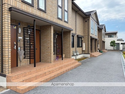 エルカーサ[2LDK/66.66m2]のエントランス2