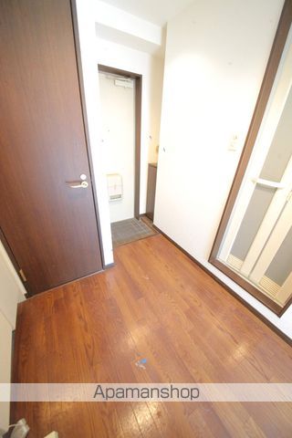 アドニス015の内装写真