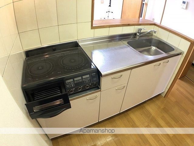 ピュアライフ坂井IIの内装写真