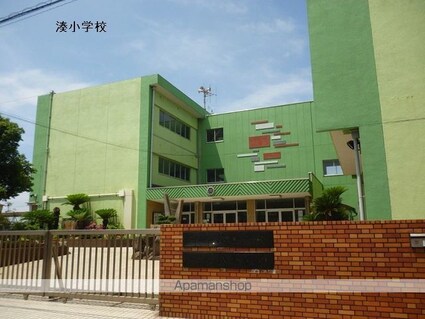 和歌山県和歌山市湊１丁目[1K/30.96m2]の周辺7