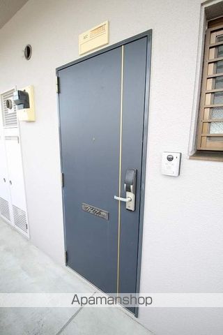 エミネンスの玄関写真