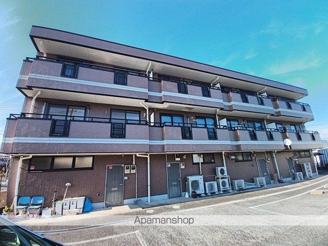 【成田市美郷台のマンションの外観2】