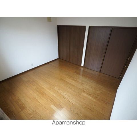 札幌市厚別区 2階建 築32年の内装写真