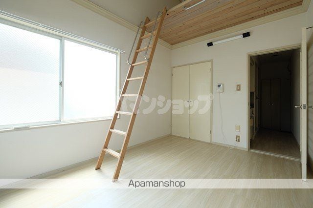 フリーダムB棟の内装写真