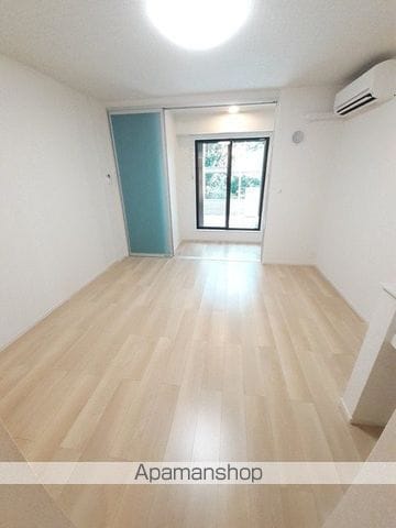 ゼファーの内装写真