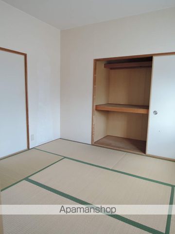ラピート15の内装写真